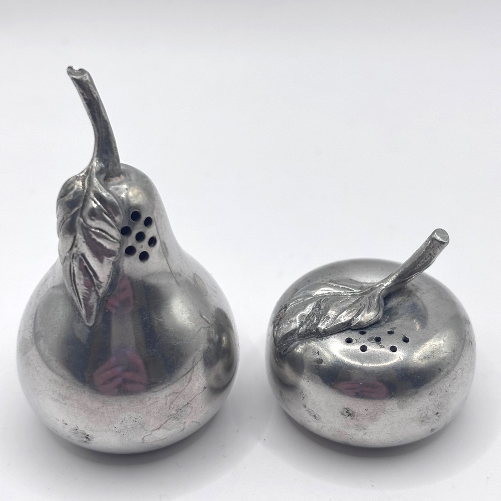 Kirk Stieff Pewter Apple Pear Salt and Pepper Shakers #560